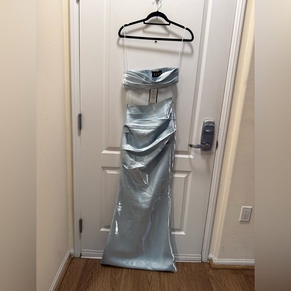 LEXI  ARIANA Set GLACIER Strapless Bandeau & Maxi Skirt Two Piece Set size S NWT - Picture 6 of 9